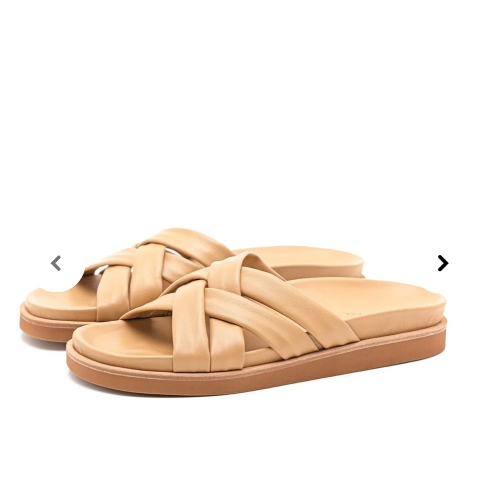 Only2Me Successful Cream Leather Slides